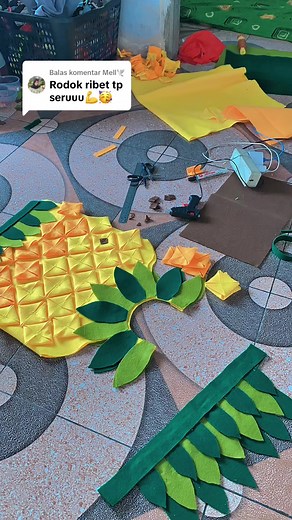 Membalas @Mell🕊️ setaun pisan #karnavalmojokerto #kostumbuahsayur #mojokerto24jam #fyp #fypシ゚viral #tutorialkostumkarnaval #buahnanas