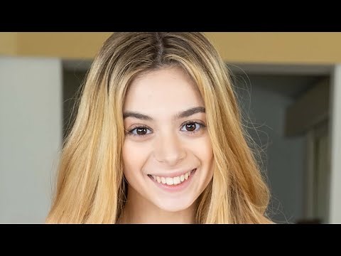 MOLLY LITTLE | THE ACTRESS WITH MORE THAN 50 THOUSAND FANS ON TWITTER AND THAT STARTED IN 2022