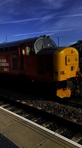 Class 37 (37418 and 37508) at Derby station. #trains #diesellocomotive #britishrailways #railways #trainspotting #heritagerailway #class37 | Adrian Watson