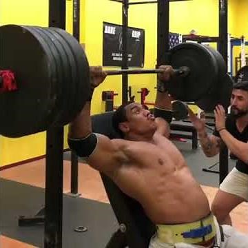 500lbs / 250 kg - shoulder press - world record - Larry wheels - poweeeeeer