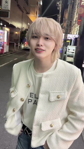 ナチュラルに恋して！金髪ウルフヘア特集