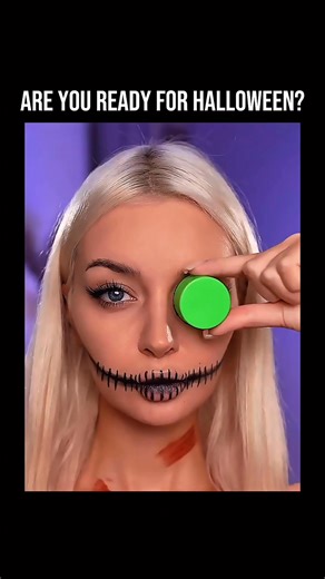 Are you all ready for Halloween? 👻 #scarymakeup #spookymakeup #halloweenmakeup #sfxmakeup #horrormakeup #creepymakeup #specialeffectsmakeup #halloween2025 #spookyseason #goremakeup #sfxartist #monstermakeup #makeuptransformation #31daysofhalloween #creativemakeup #makeupreels #fyp #foryou #explore #reelsinstagram | Viral Makeup