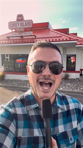 After stopping in @mp_coney_islanderie I’m convinced their chili would make any food better!! 🤤 #food #chilicheesefries #chilicheesedog #cider #slushie #chilicheeseburger #dennytv | Denny Glasser