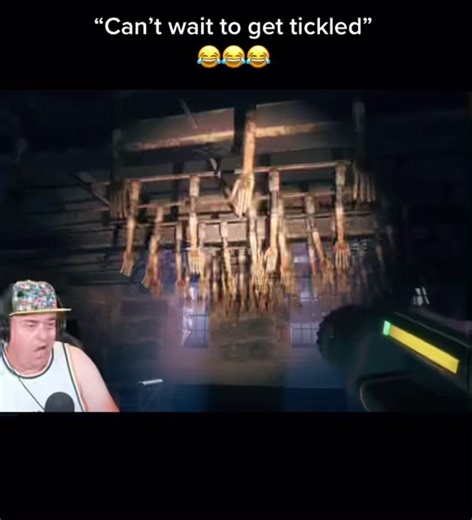IM BACK🫶🫶 #dazgames #daz_black #daz #games #horror #scary #fypppp #fypp #dazwatches #game #fypシ #funny #funnyvideos #laugh #😂 #heyyy #hiii #fypage