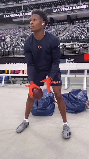 Built different. 😤 #chicagobears #nfl