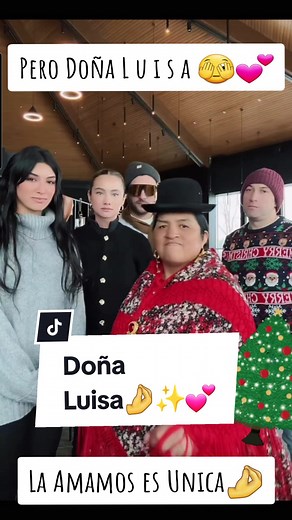 Doña Luisa en el Polo Norte, junto a #nicolaporcella #leonelfransezze #doñaluisa #doñaluisa✨🙌 #finland🇫🇮 #cocacola #polonorte ❄️🎅🦌🎄🙈🙊