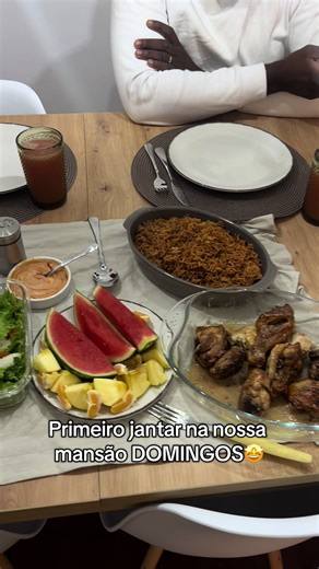 O primeiro jantar tinha de ficar registado ❤️🥺 #recemcasados #casaljovem #couple #casanova_r