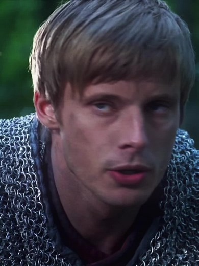 The ✨duality✨ of men #merlin #bbcmerlin #merthur #merthuredit