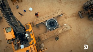 335K views · 4K reactions | Can the crew fix it before everything grinds to a halt?  Watch a new episode of #GoldRush on Fridays at 8p on Discovery, or stream the next day on discovery+! | Gold Rush | Facebook