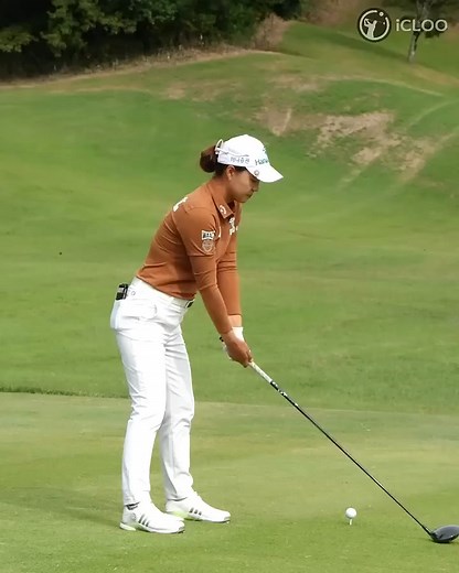 Minjee Lee checks downswing path in the pre-shot routine | 김다희