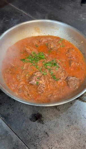 New to the menu 🤍 Slow-braised short rib Bolognese sauce! Rich, hearty, and full of flavor. Get it with any pasta you love and make it your own. 🍝✨ #pasta #pastasuce #shortrib #dinner #yummyfood | La Cantina Italiana