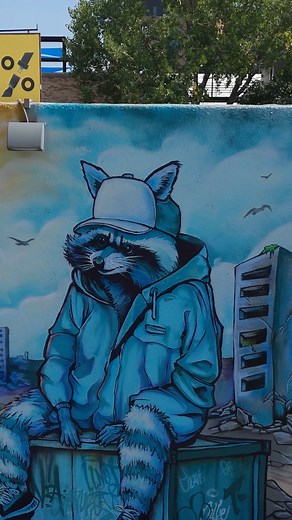 Local legend Tukeone Arts did it again with this jaw-dropping new addition to RiNo Beer Garden in RiNo Art District 👏 This mural is a whimsical approach on what it would look like if animals took over the world 🦏🎩🍺 We think he absolutely nailed it! Keep your eyes peeled for more information about how you can get some FREE SWAG from Tuke and see this mural come even more to life THIS WEEKEND! This mural was made possible by the RiNo Art District Public Art Program Assist by Oli and Mike Grave