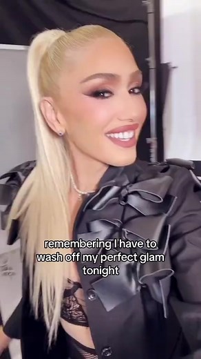 A Good Glam Day with Gwen Stefani Speaking Italian