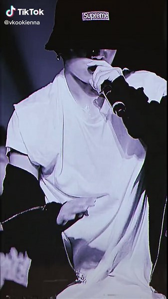 Jungkook a los 18 años: Recordando su juventud