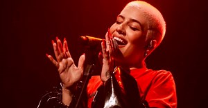 Clau celebra carreira em show exclusivo no Rio de Janeiro