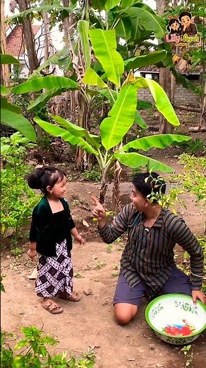 Lily Pointed at This Tree... Turns Out It's Edible! 😱🌿