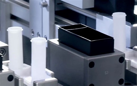 用机器视觉组装医疗器械