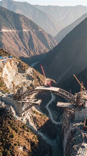 This Bridge Is Higher Than the Eiffel Tower 😳 Chenab Bridge Build