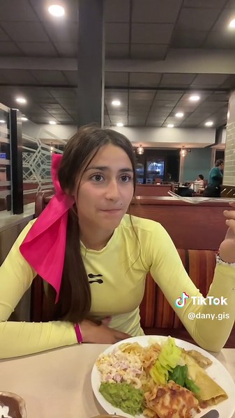 Personajes TikTok: Dani GIS, la futbolista distraída