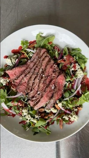 Cherry Balsamic Steak Salad 🥩🍒🥗#recipe #shorts
