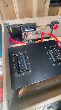 ハイエースサブバッテリーシステム構築3#ハイエース車中泊#ハイエースDIY