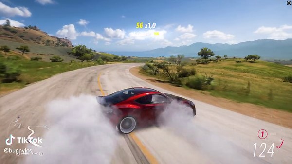 drift and smooth #fyp #lucasemu #forzahorizon5