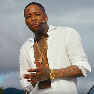 Video: YG feat. DJ Mustard - 'Pop It, Shake It'