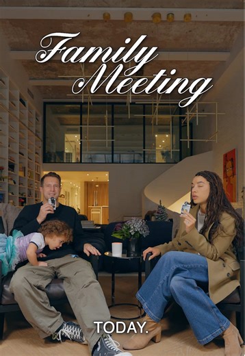 This week’s #FamilyMeeting agenda: Parents believe fewer toys = more creativity. Our 2.5yr old believes absolutely not… She made a special guest appearance, rejected the idea, and left the meeting early….respectfully. Team “less toys” or team “let them keep everything”? Settle this for us. 👀👇 #parenting #ParentLifeoddlerLife #RealParenting #toys