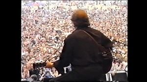 Johnny Cash @ Glastonbury 1994 No copyright infringement intended. Check http://www.subnoise.es for more music Setlist: Folsom Prison Blues Get Rhythm Sunday Mornin' Comi | SubNoise.es
