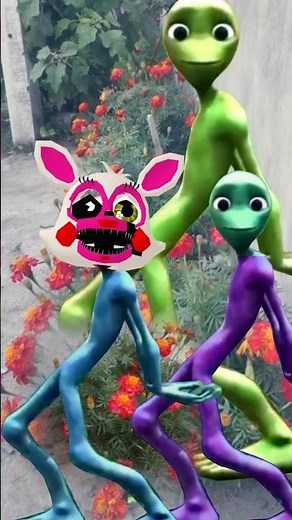 Dame Tu Cosita Alien Funny Dance #shorts #youtubeshorts #alien
