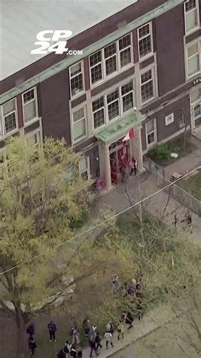 Nearly a dozen Toronto schools receive bomb threats, two evacuated