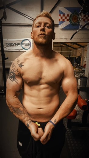 Still moving forward towards my targets #hardwork #bodybuildingmotivation #mass #bodybuilding #muscle #motivation #showprep #fitness #2025 #makeithappen #journey #weightlifting #hybridathlete #fyp #running #mensclassicphysique #body #fypシ゚viral