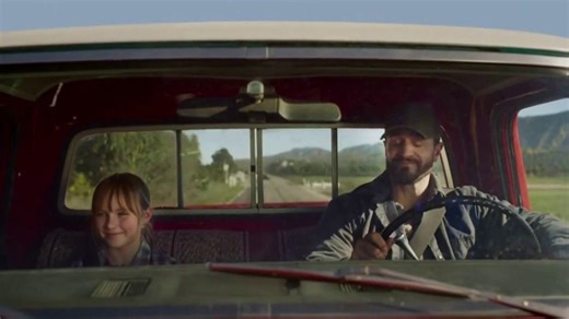 Straight Talk Wireless TV Spot, 'Pothole'