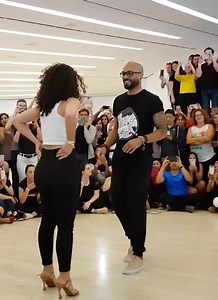 Follow: Albir Rojas & Laura De Paz @Feeling Kizomba Festival 🎵 Bazzi - Beautiful https://www.youtube.com/watch?v=-bx_vG94LSo @bazzi @albirrojas @lauradpaz | Kizomba Demos