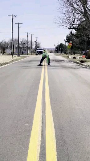 Civil Concepts | Everything Construction 🚧 | Placing of reflectors on road side | Do Follow 👉 @civil_concepts Do Follow 👉 @construct_pro for more images and videos directly from... | Instagram