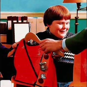 『グレッグのダメ日記』は中学生の失敗と野心をユーモアで描き、友情と自己受容の大切さを伝える。