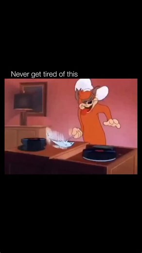 😂 Tom and Jerry is a classic animated cartoon series that features a mischievous mouse named Jerry and a determined cat named Tom. The show is mostly silent, using music and sound effects instead of dialogue to tell the story. Each episode usually focuses on Tom’s attempts to catch Jerry, which often end in funny failures. The humor is based on slapstick comedy, with exaggerated chases and clever tricks that make the cartoon entertaining for all ages. Even though Tom and Jerry are rivals, their