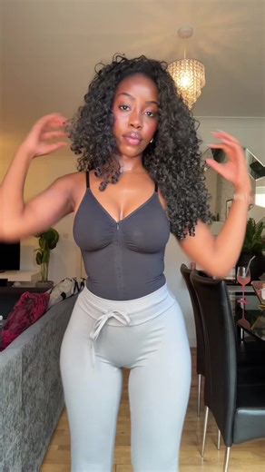 Trying the viral TikTok leggings #tiktokmadebuythis #tiktokshopfinds #affordableclothes #tiktokleggings