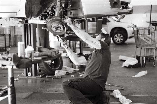 Come behind the scenes to see what one of our technicians is working on at Heath’s Auto Service in Prescott, Arizona. Our team is dedicated to providing the highest level of care for you and your vehicle, making sure every repair is done right the first time. We’re here for all your automotive repair and service needs. Learn more: heathsauto.com #arizonaautorepair #prescottautorepair #prescotttechnician | Heath's Auto Service - Prescott