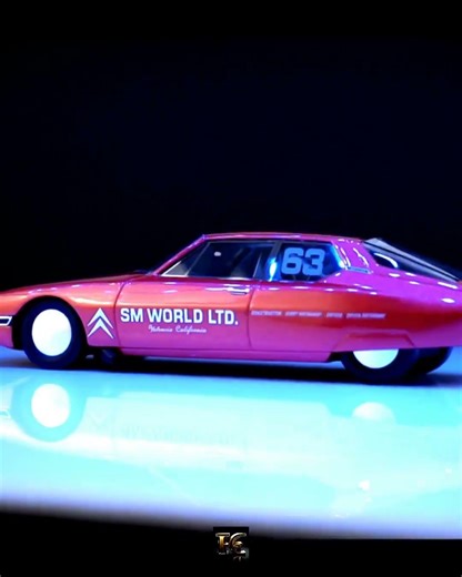 200 MPH "Goddess": 1987 Citroën SM Bonneville Land Speed Record (1/43 NEO)