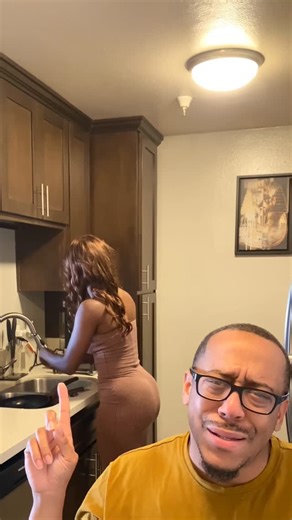 Lisa Yaro on Instagram: "🧐🫠"