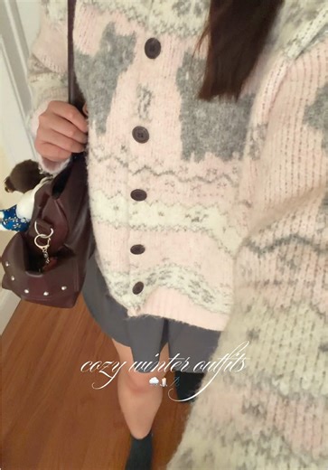 Cozy Winter Outfits with Codibook for Ultimate Style