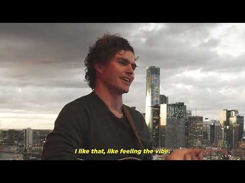 Vance Joy | what he secretly loves to see in the crowd | Interview