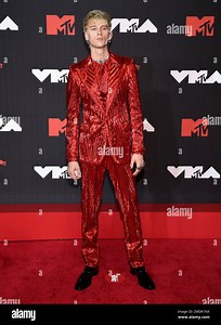 Machine Gun Kelly arrives at the MTV Video Music Awards at Barclays Center on Sunday, Sept. 12, 2021, in New York. (Photo by Evan Agostini/Invision/AP Stock Photo - Alamy