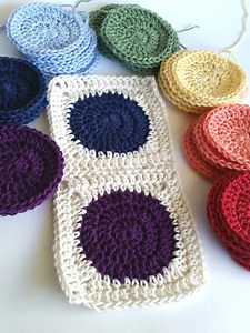 Squaring the Circle Crochet Pattern Tutorial - Shelley Husband Crochet