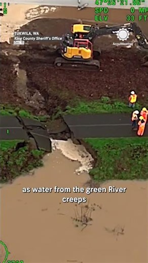 Evacuations as Levee Breaches in Seattle
