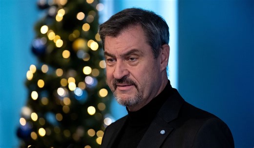 Jetzt singt er auch noch: Söder nimmt Weihnachtslied auf – und polarisiert