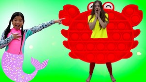 Emma pretend plays as a mermaid in the sea and becomes a human to hang out with Ellie in the real world. Emma loved her experience on land and gave Ellie a special gift for showing her a different world. Watch more videos on our app 👉 https://mobileapp.toysandcolors.com/D2ul/FB01 👈 #mermaid #mermaidlife #mermaidtail #makefriends #fantasy #kidsstory #swimming #mermaidswimsuit #summeractivities #summeractivitiesforkids #emma #ellie #pretendplay #forkids #videoforkids #videoforkids #youtubekids #