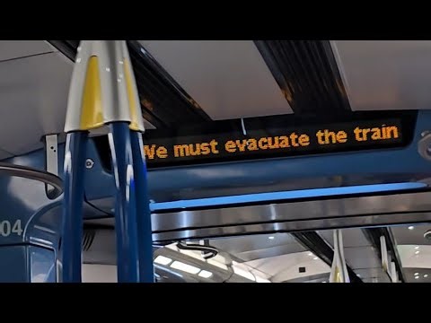 ⚠️ Montreal Metro: EVACUATED + abandoned train with tire mechanical issues at Vendôme Station 🚇