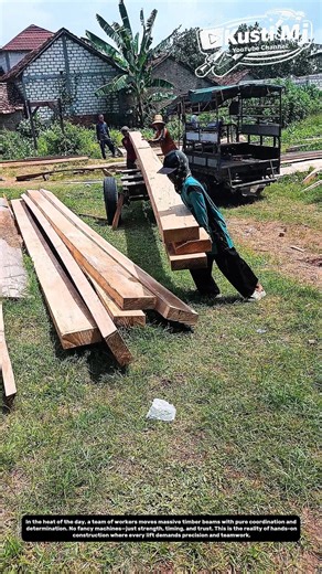 Heavy Timber Loading Like a Pro | Raw Strength & Teamwork on the Jobsite🙏